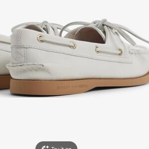 Aritzia x Sperry White and Tan Boat Shoes with ringlet shoelaces